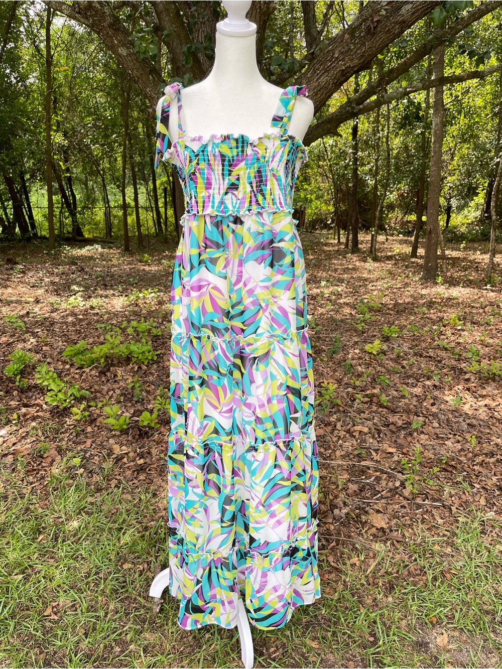 AGB women’s Multicolor Tiered Maxi dress — size 16